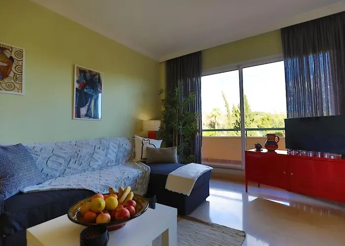 R09 Patios One Bedroom